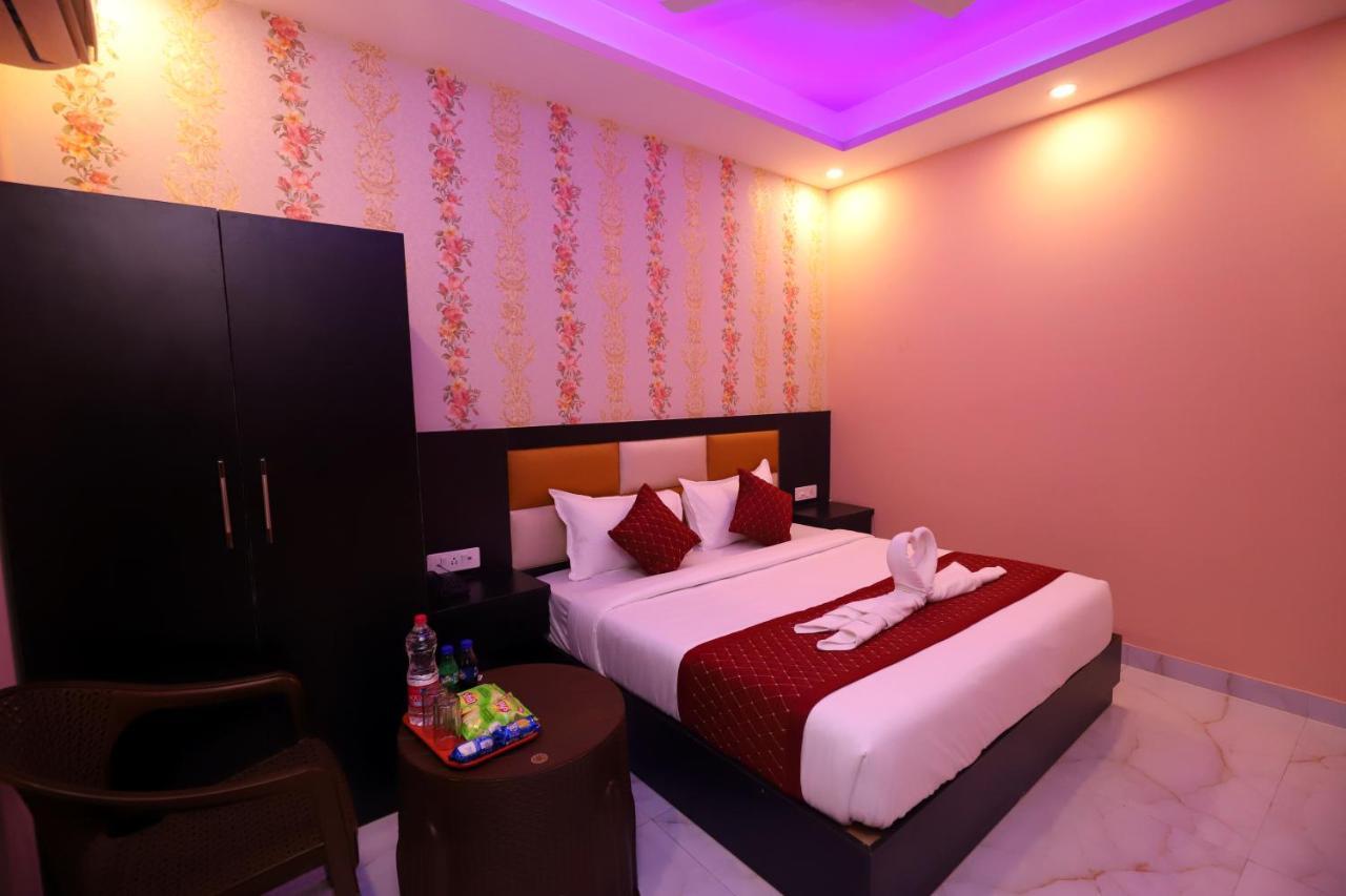 Jupiter Plaza Delhi Airport 호텔 뉴델리 외부 사진