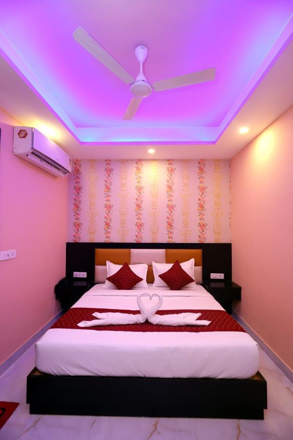 Jupiter Plaza Delhi Airport 호텔 뉴델리 외부 사진