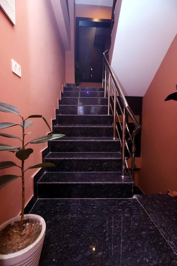 Jupiter Plaza Delhi Airport 호텔 뉴델리 외부 사진